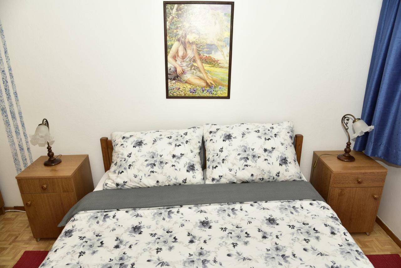Apartment Blumen Oase Malinska Extérieur photo